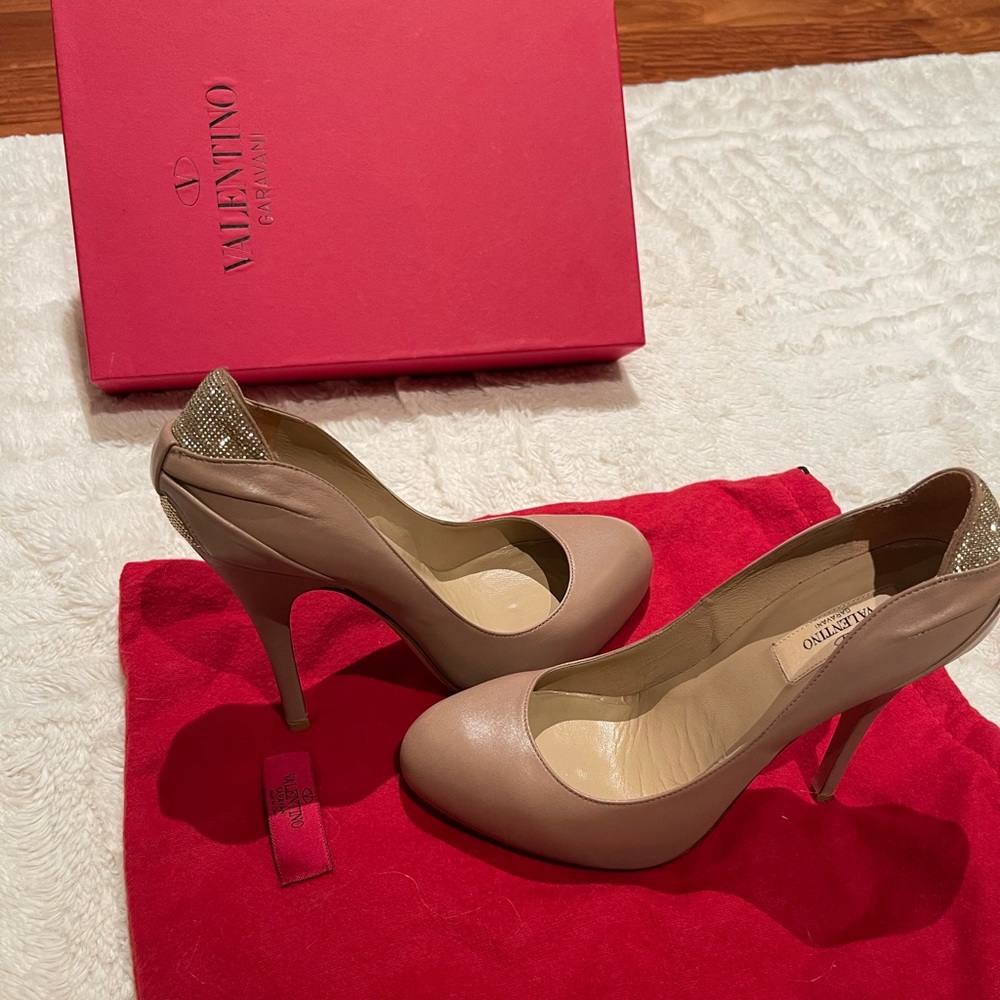 Valentino Pumps Beige Sz 37 -
